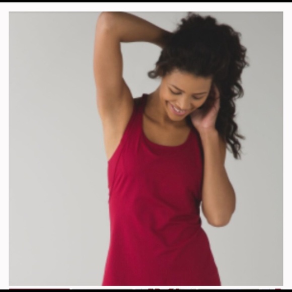 Lululemon All sport support tank burgundy - Picture 3 of 7